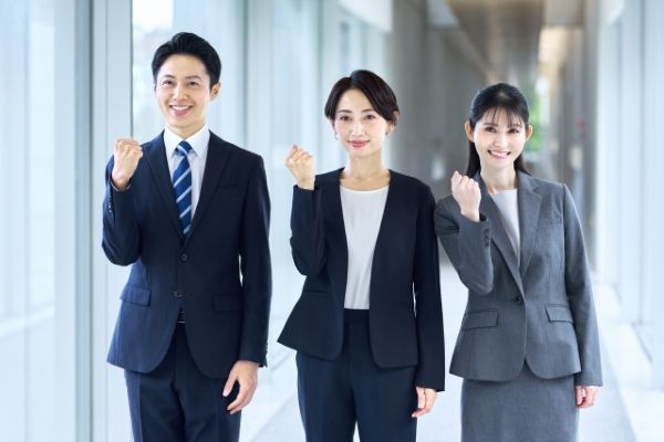 ゴーウェル　翻訳　通訳　タイ語